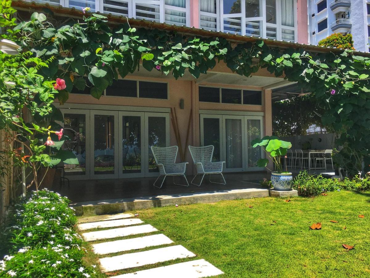 Smell Rose Beach Garden Batu Feringgi Ngoại thất bức ảnh