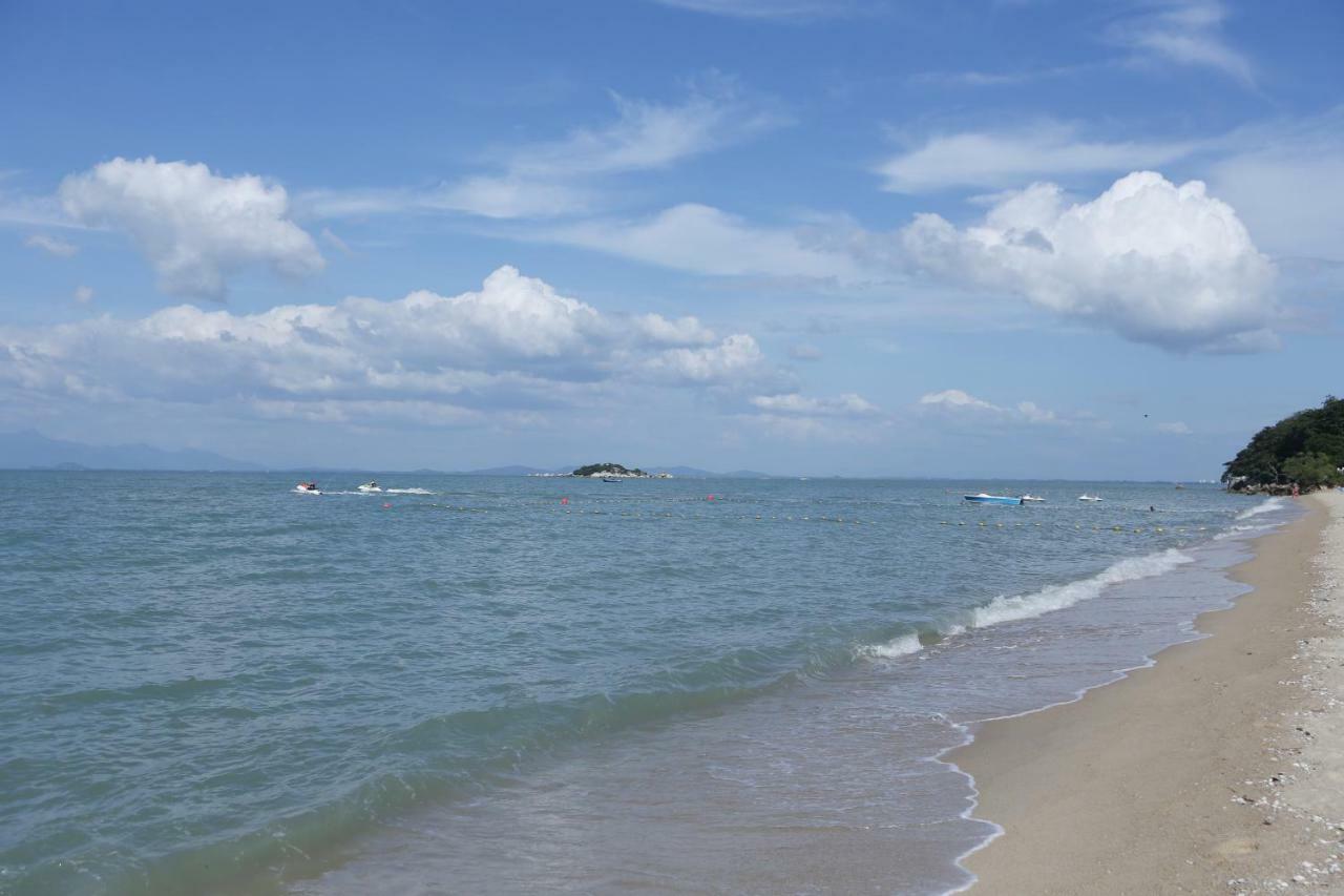 Smell Rose Beach Garden Batu Feringgi Ngoại thất bức ảnh