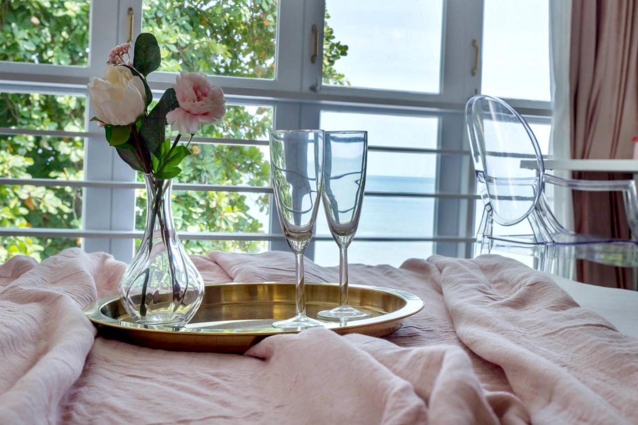 Smell Rose Beach Garden Batu Feringgi Ngoại thất bức ảnh