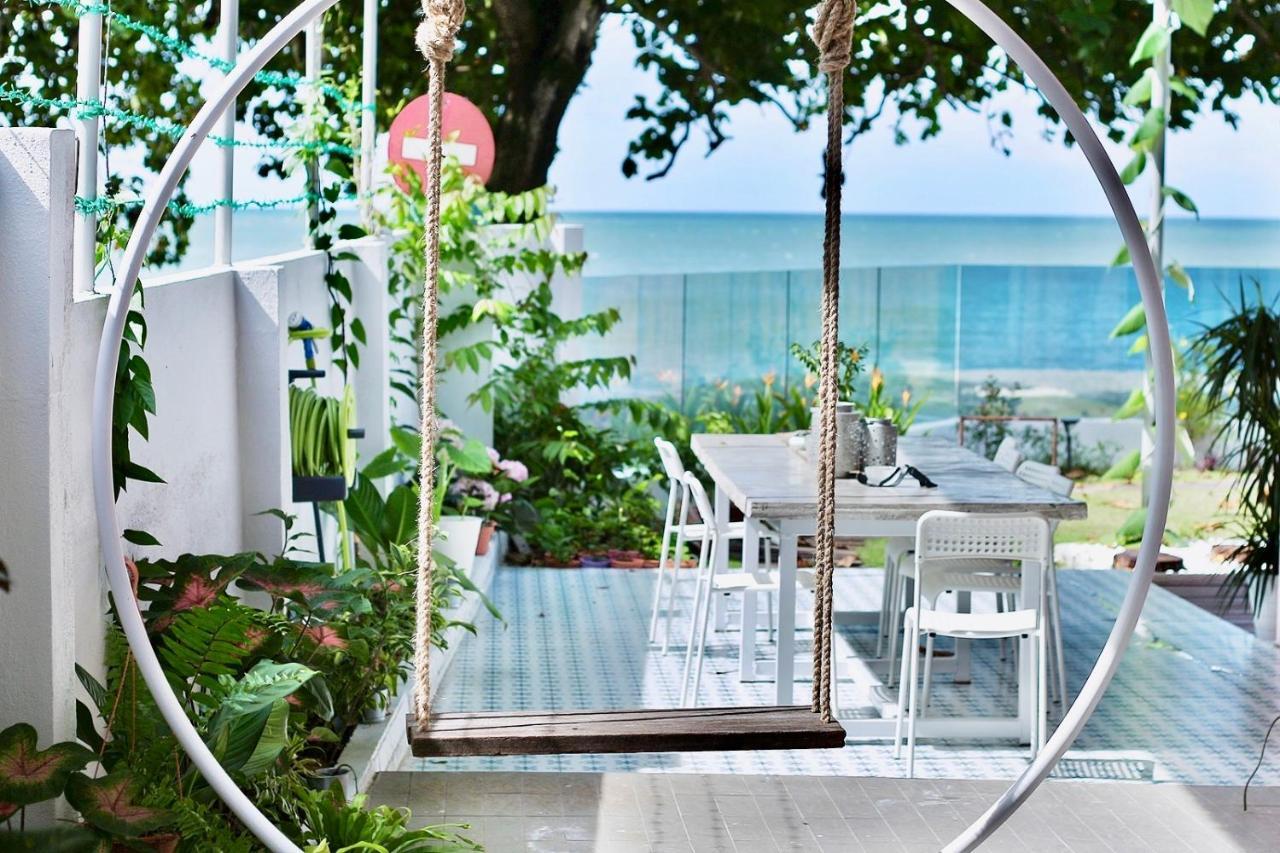 Smell Rose Beach Garden Batu Feringgi Ngoại thất bức ảnh