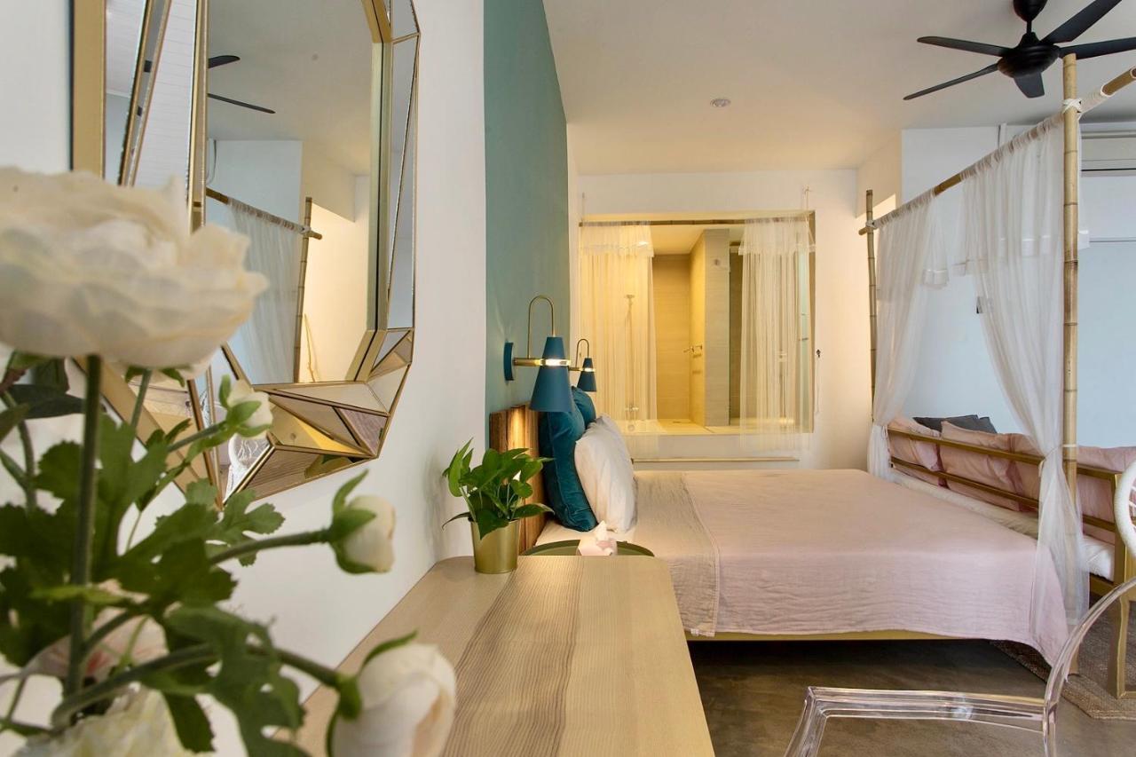 Smell Rose Beach Garden Batu Feringgi Ngoại thất bức ảnh